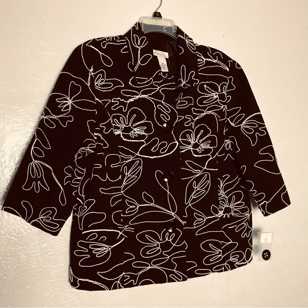 NWOT Kim Rogers black white floral embroidered blazer 16P